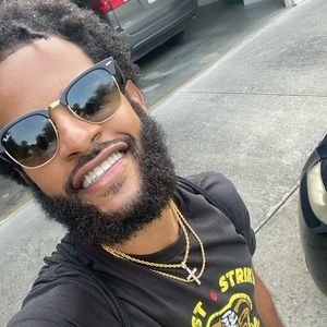 Meet your Posher, Isaiah